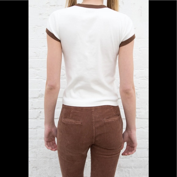 Brandy Melville hailie looking out for you top - Picture 3 of 6
